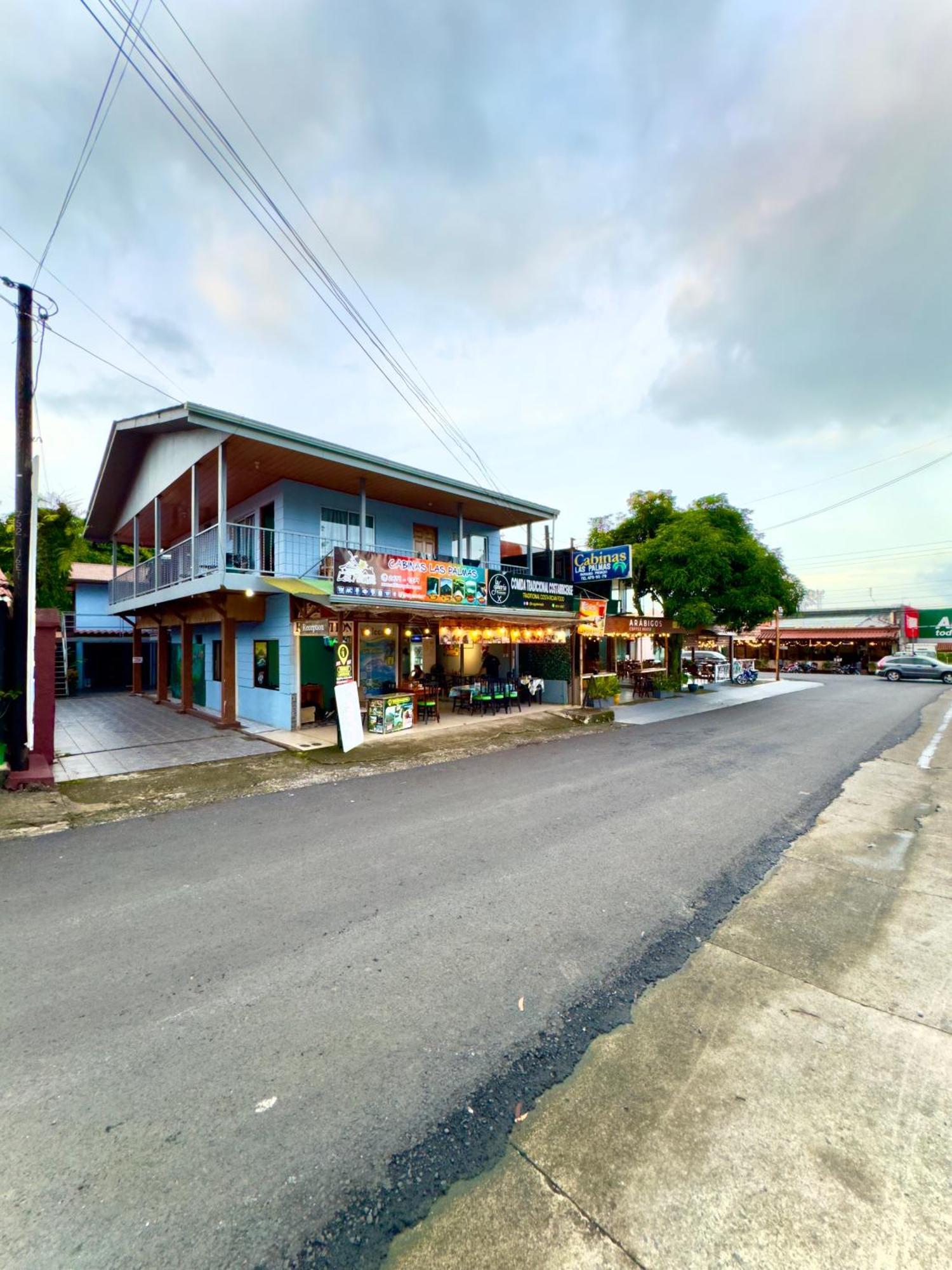 Cabinas Las Palmas Del Sol La Fortuna Eksteriør bilde