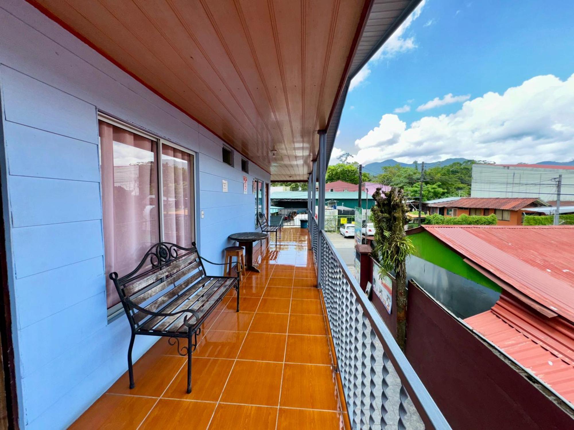 Cabinas Las Palmas Del Sol La Fortuna Eksteriør bilde